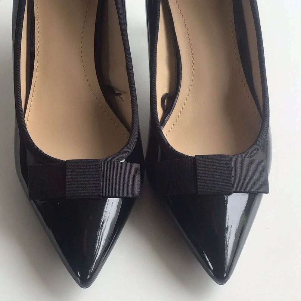 Zara black pointy bow patent heels